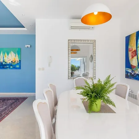 Holiday home Mit Privatpool Fuer 10 Personen Ca 227 Qm In Poljane, Kvarner Bucht Gespanschaft Primorje-gorski *