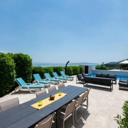 Holiday home Mit Privatpool Fuer 10 Personen Ca 227 Qm In Poljane, Kvarner Bucht Gespanschaft Primorje-gorski