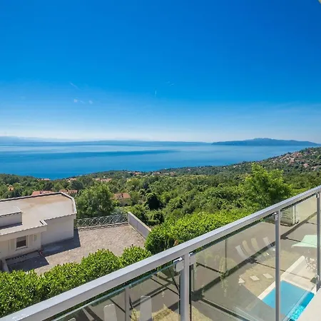 Mit Privatpool Fuer 10 Personen Ca 227 Qm In Poljane, Kvarner Bucht Gespanschaft Primorje-gorski Holiday home Opatija