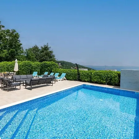 Mit Privatpool Fuer 10 Personen Ca 227 Qm In Poljane, Kvarner Bucht Gespanschaft Primorje-gorski * Opatija